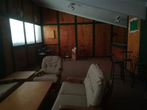 584 m² Commercial space in Jacobs