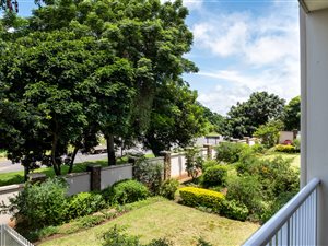 3 Bed Apartment in Manor Estates