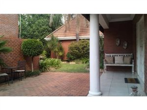 3 Bed House in Lakefield