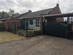 2 Bed Townhouse in Prestbury