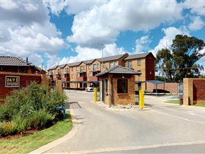 2 Bed Apartment in Naturena