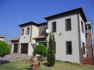 4 Bed House in The Orchards