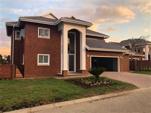 4 Bed Cluster in Rynfield