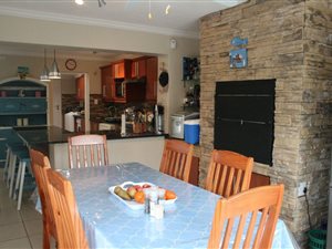 3 Bed Townhouse in Hartenbos Landgoed