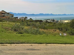 1149 m² Land available in Whale Rock