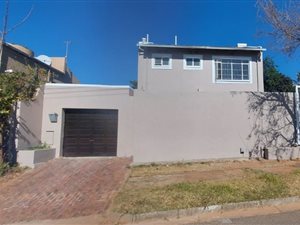 3 Bed House in Greymont