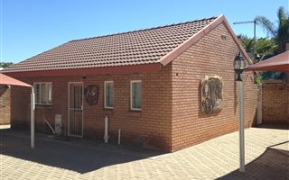 1 Bedroom Townhouse in Polokwane Central