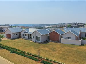 5 Bed House in Mooikloof Glen