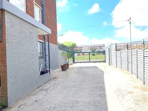 1 Bed Flat in Tedstoneville