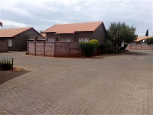 3 Bed Townhouse in Pretoria North