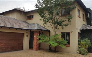3 Bedroom House in Eldoraigne