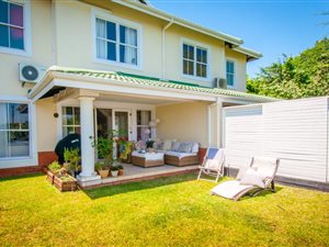 3 Bed Duplex in Mt Edgecombe Estate 1 & 2