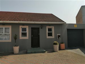 4 Bed House in Mitchells Plain
