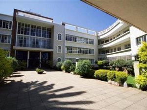 1 Bed Apartment in Rosebank