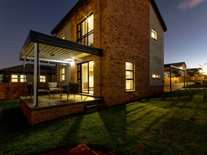 3 Bed Duplex in Kya Sands