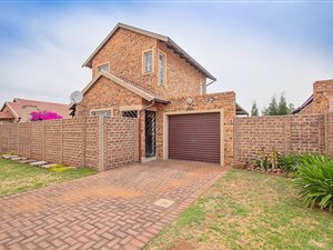 4 Bed Cluster in Pomona
