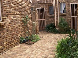 2 Bed Duplex in Boksburg Central
