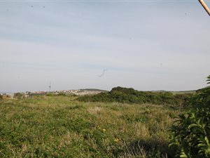 944 m² Land available in Forest Downs