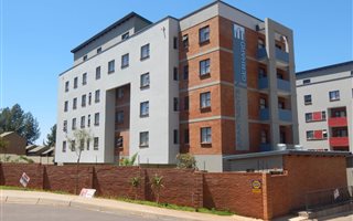 2 Bedroom Apartment in Clubview