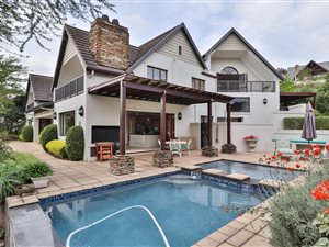 4 Bed House in Cotswold Downs Estate