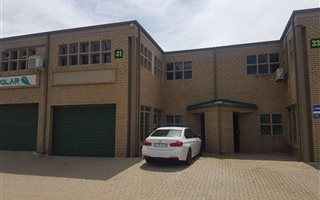 225 m² Industrial space in Bartlett