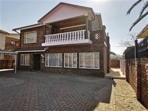5 Bed House in Laudium