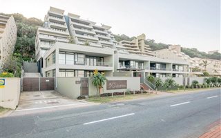 4 Bedroom Apartment in Umdloti Beach