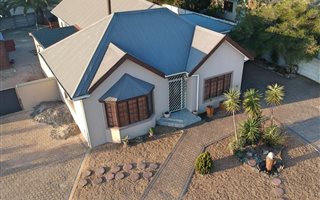 3 Bedroom House in Amandelsig