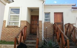2 Bedroom Townhouse in Beacon Bay