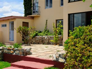 11 ha Farm in Stanford