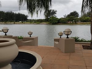 5 Bed House in Meerensee