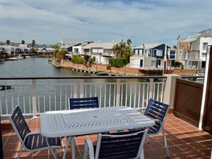 2 Bed Apartment in Knysna Quays