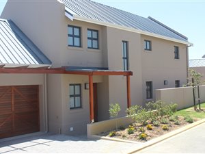 3 Bed House in Graanendal