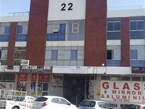 70 m² Office Space in Amanzimtoti