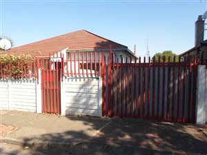 3 Bed House in Malvern