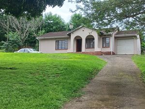 3 Bed House in Nagina