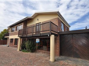 4 Bed House in Glenwood