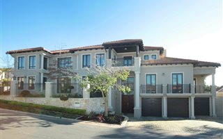 4 Bedroom House in Vygeboom