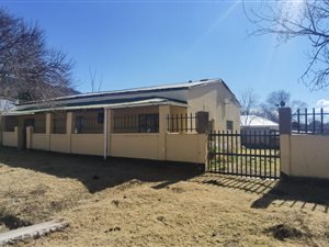 3 Bed House in Cathcart