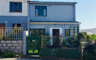 3 Bedroom Duplex in Ocean View
