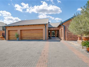 4 Bed House in Eldo Lakes Estate