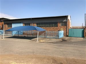 1000 m² Industrial space in Germiston Central