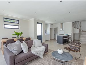 3 Bedroom Townhouse in Bryanston
