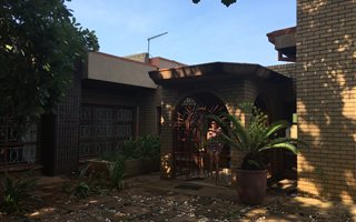 2.5 ha Farm in Unitas Park