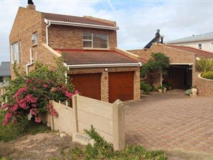 3 Bed House in Vlees Bay