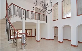 5 Bedroom House in Dainfern Valley