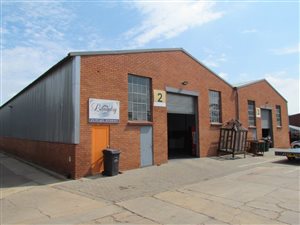 333 m² Industrial space in Rosslyn