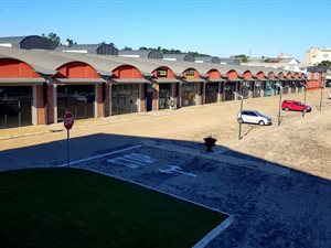340 m² Retail Space in Willowton