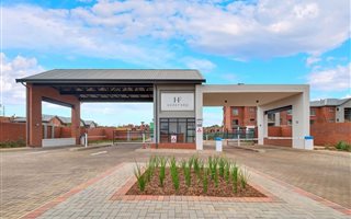 2 Bedroom Apartment in Irene