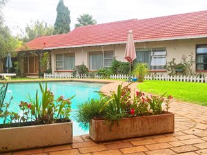 4 Bed House in Simmerfield